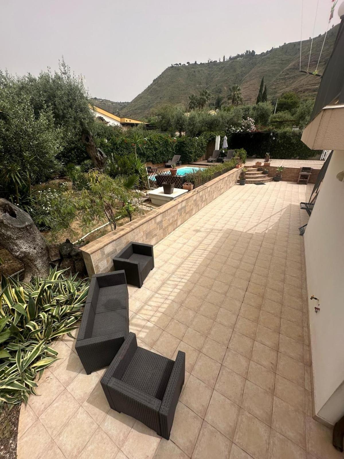 Villa Giorgia เชฟาลู ภายนอก รูปภาพ