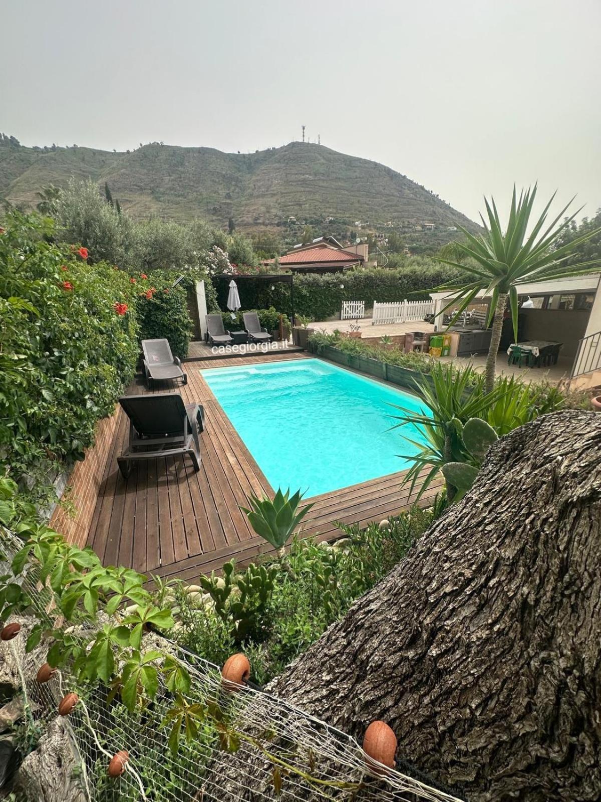 Villa Giorgia เชฟาลู ภายนอก รูปภาพ