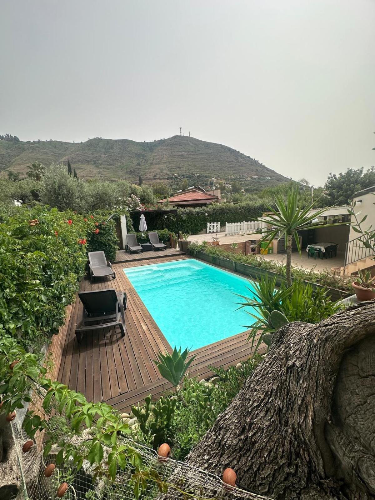 Villa Giorgia เชฟาลู ภายนอก รูปภาพ
